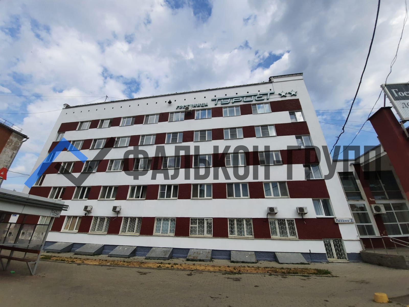 Текущий ремонт штукатурного фасада гостиницы Турист - ФАЛЬКОН-ГРУПП